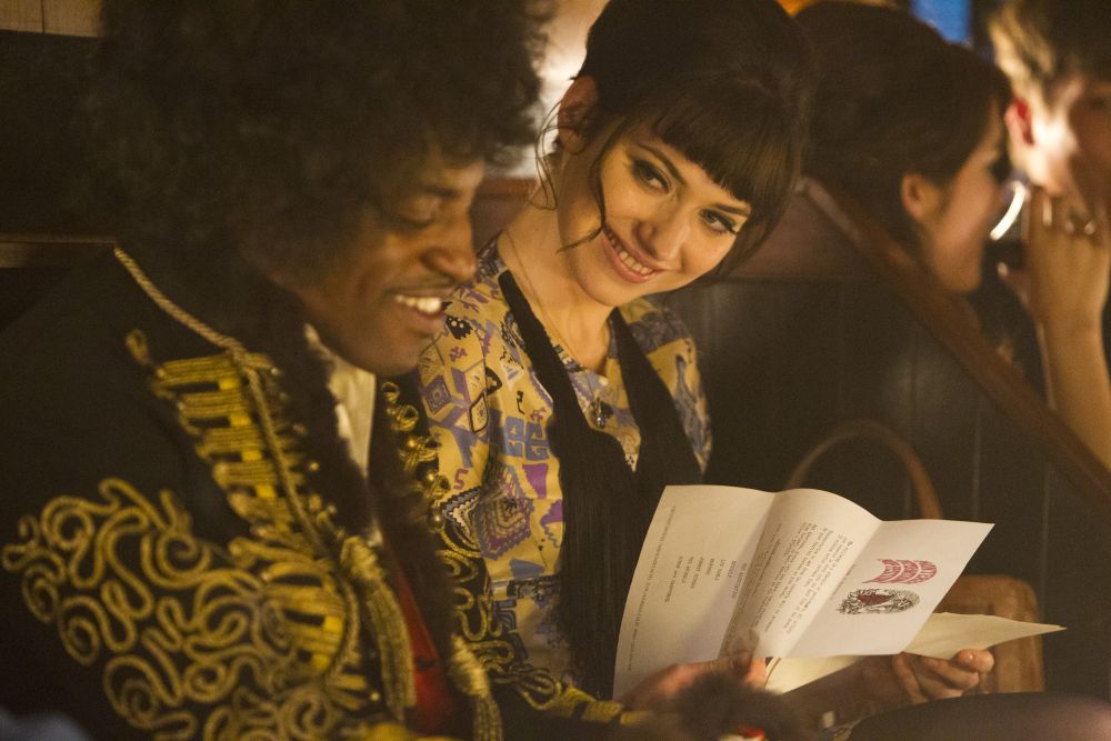 André 3000 e Imogen Poots in "Jimi: All Is by My Side"