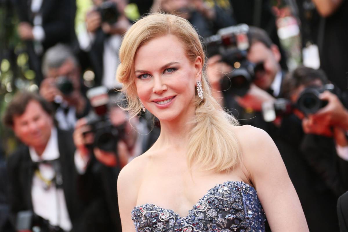 Nicole Kidman sul red carpet di Cannes per la presentazione di "Grace di Monaco"