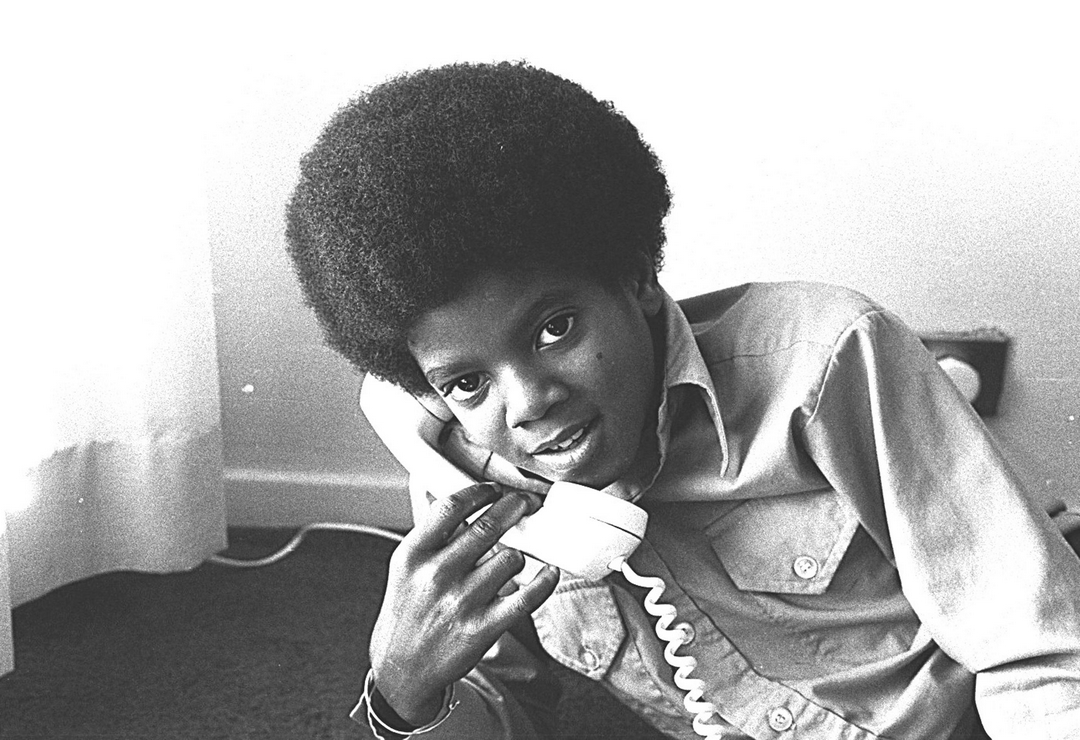 Un giovane Michael Jackson in un'immagine di "The Life Of An Icon" (2011)
