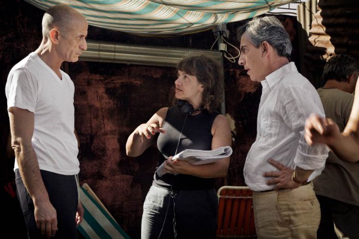 Paola Randi sul set di "Into Paradiso" con Peppe Servillo e Gianfelice Imparato