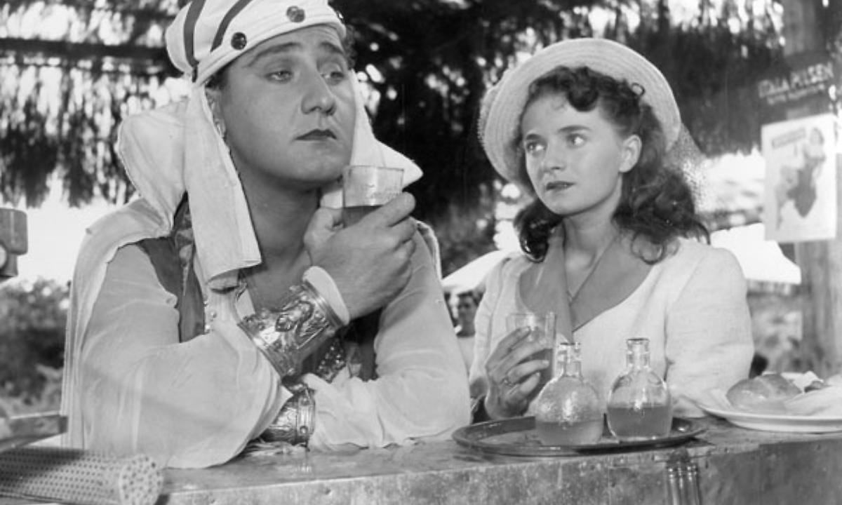Lo Sceicco Bianco di Fellini rinasce, negli Orizzonti sorge il Sole di Carlo Sironi | CameraLook