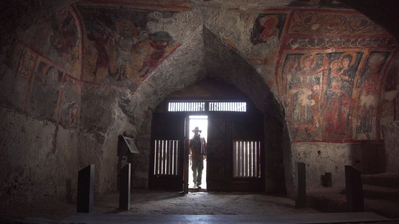 Oriente Cripta S. Margherita