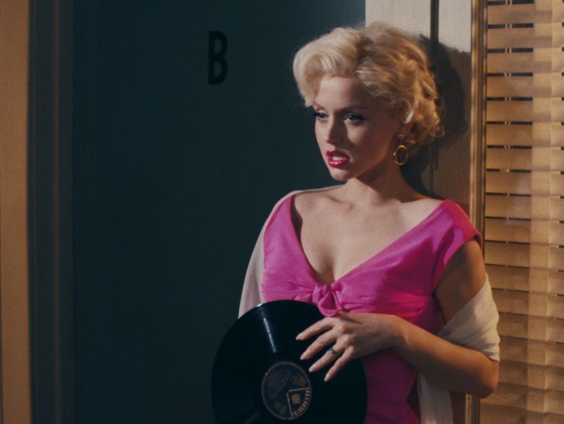 Blonde. Ana de Armas as Marilyn Monroe. Cr. Netflix © 2022